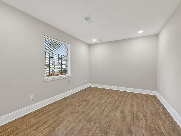 11107 Cedarview Ln — Photo 11