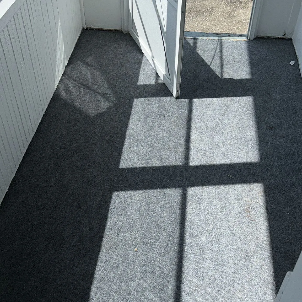 401 Clayton Ave — Photo 4