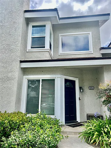 204 Greenmoor Photo 1