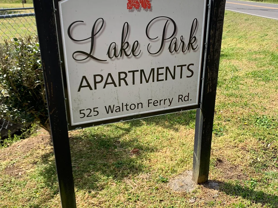 525 Walton Ferry Rd #A-1