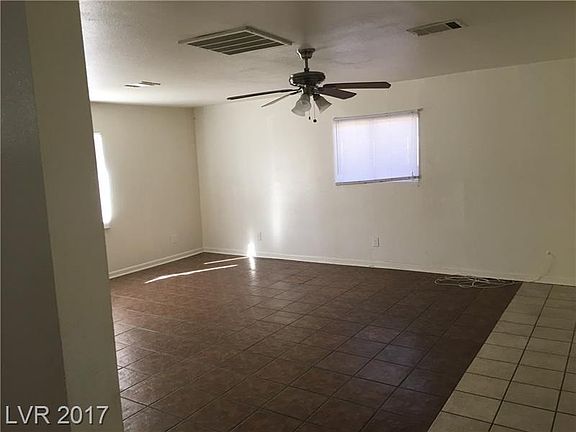 3rd image of 1616 Luning Dr