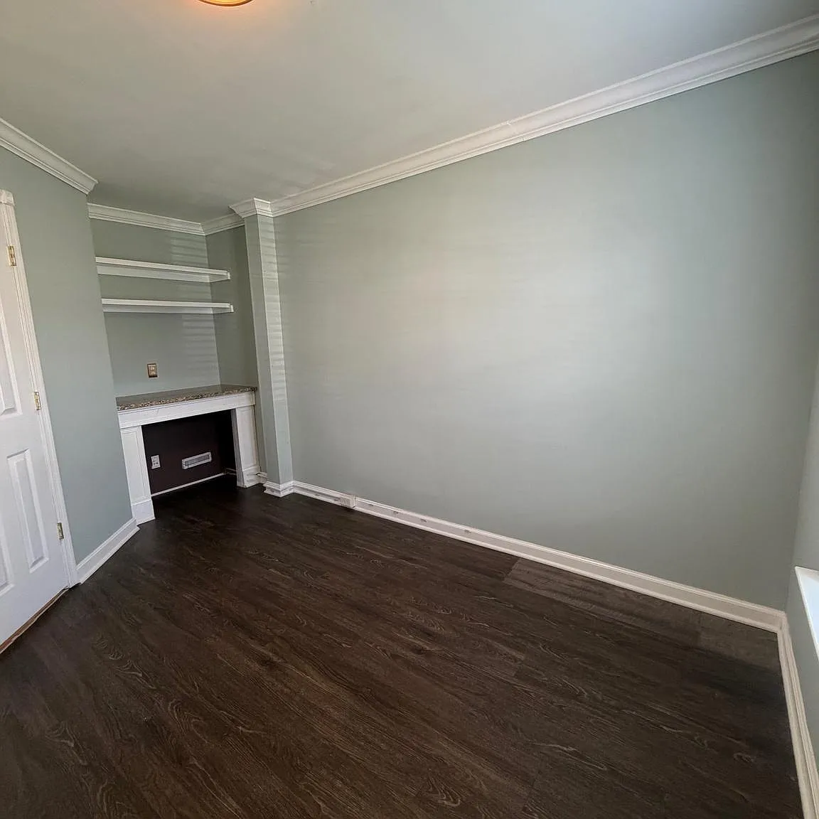 2 bed, 2304 sqft, $2,500 — Photo 2