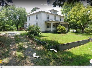 823 Halifax Rd, Danville, VA 24540