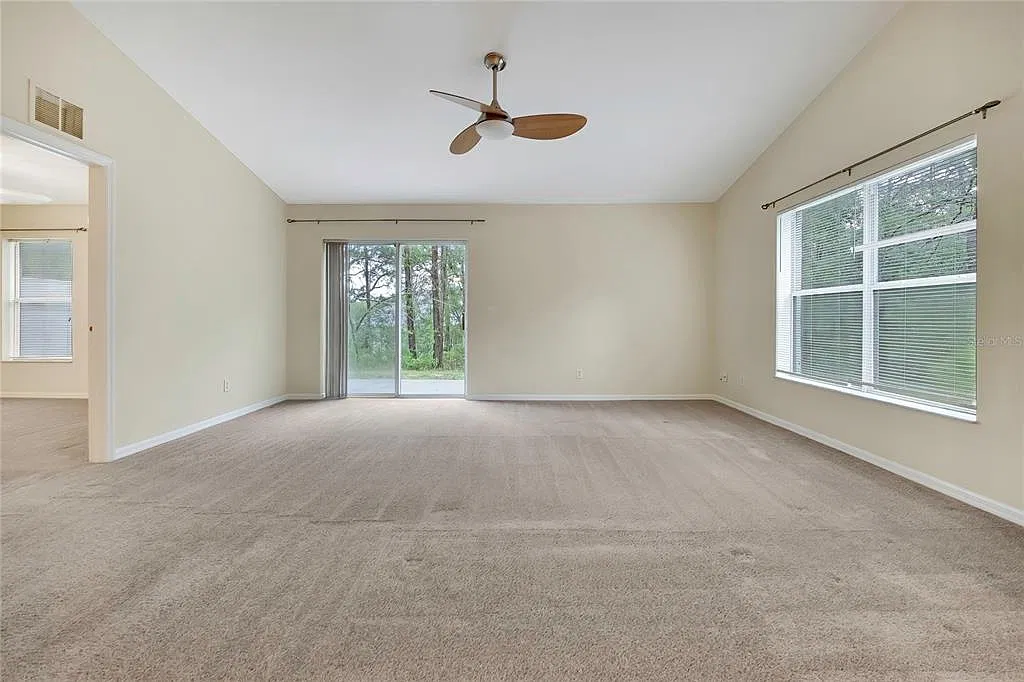 2 bed, 2.0 bath, 1058 sqft, $1,595 — Photo 3