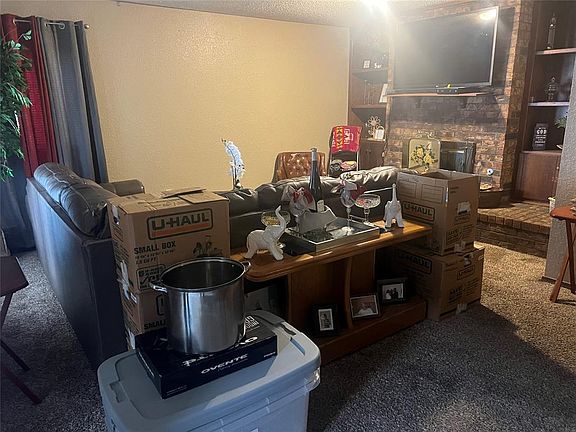 4th image of 2535 W Hefner Rd