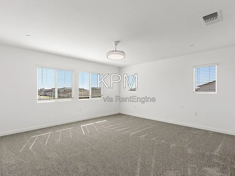 10925 Admiral Cove Way #1 — Photo 34