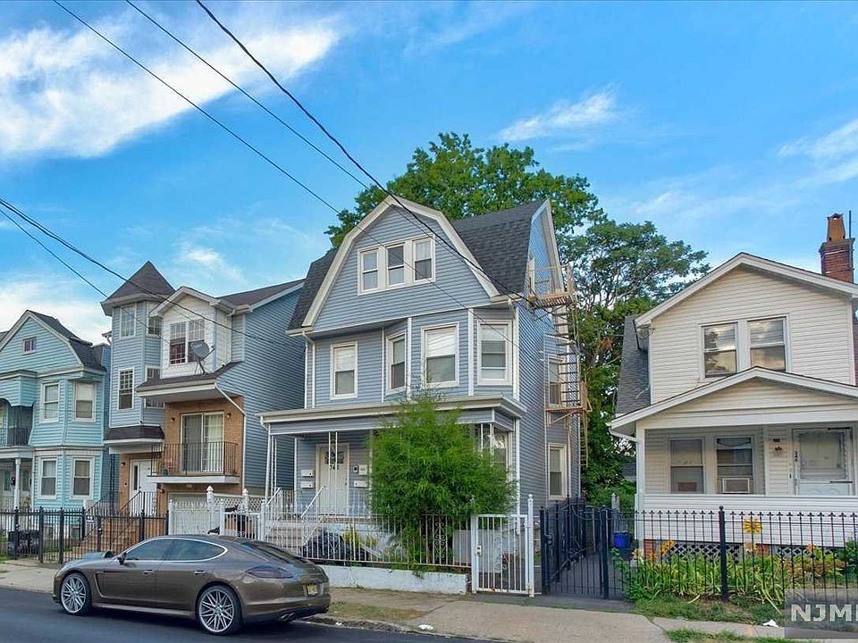 1st image of 346 Sanford Ave