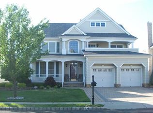 12 Osprey Dr, South Amboy, NJ 08879