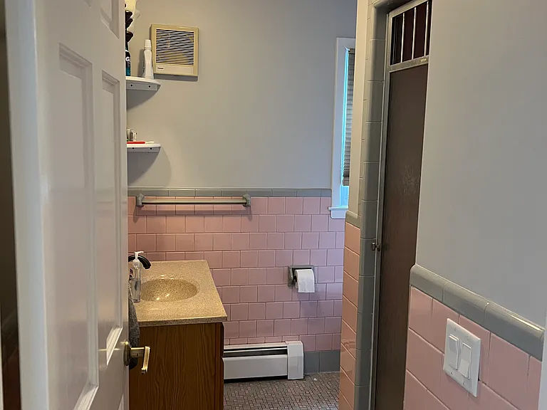 50 Ashton St #1 — Photo 12