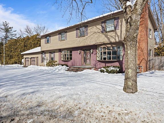 2nd image of 109 Juniper Ridge