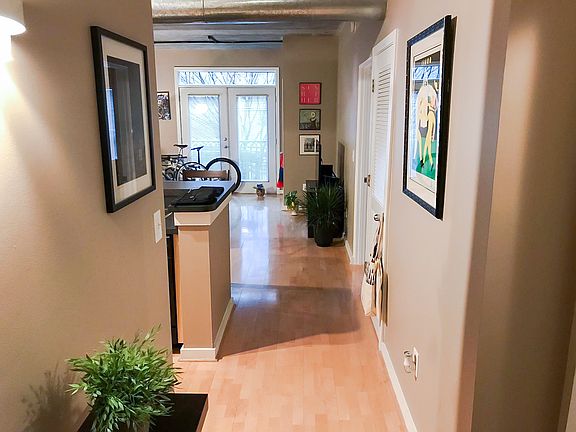 4th image of 800 Peachtree St NE APT 1217