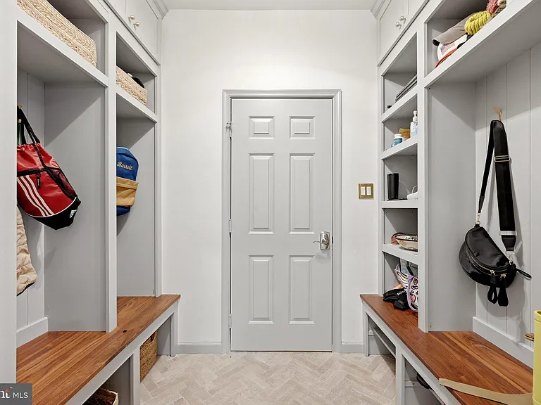 44218 Palladian Ct — Photo 26