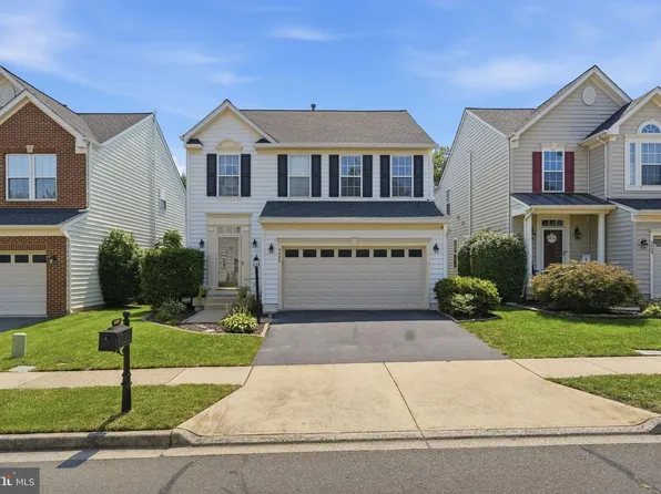 6005 Cantwell St, Gainesville, VA 20155