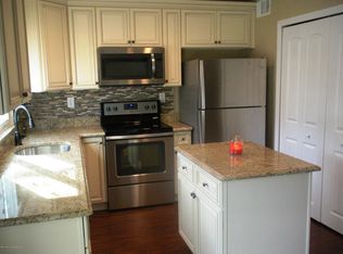 944C Liverpool Cir, Manchester, NJ 08759