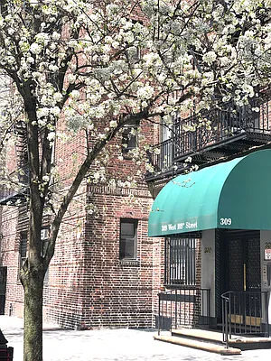 Rented by The Find NY | media 21