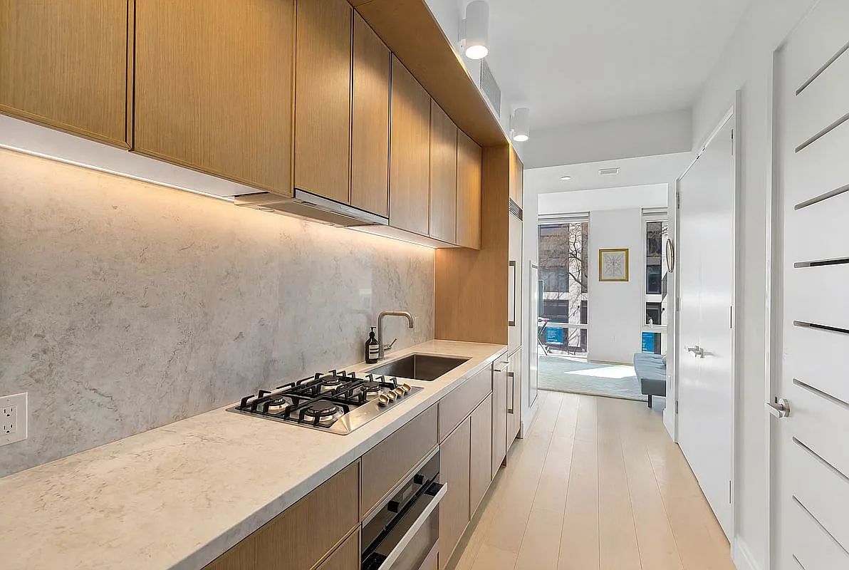 501 3rd Ave #3C photo 1