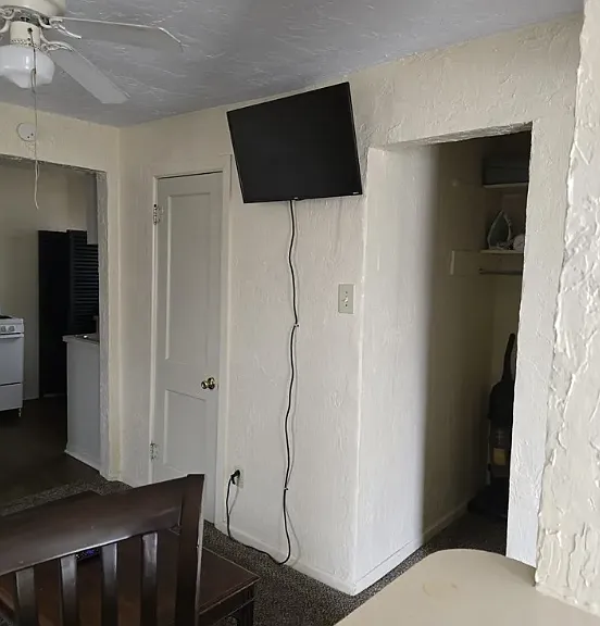 1412 NW Kingsbury Ave — Photo 10