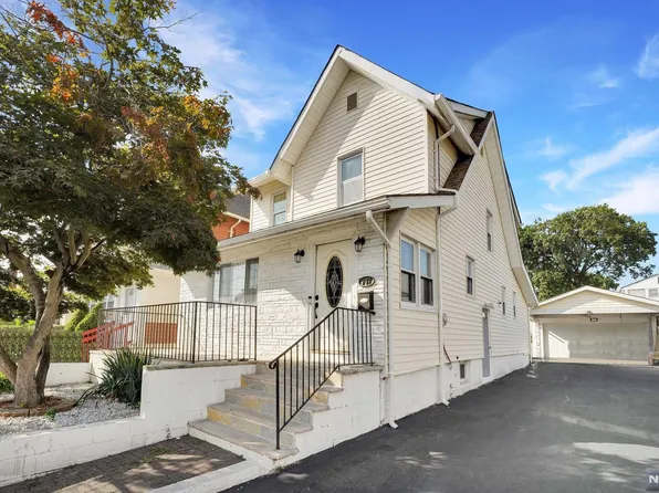 747-749 20th Ave, Paterson, NJ 07504