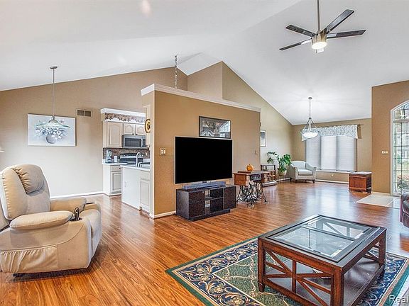 5th image of 4130 Lake Stison Dr