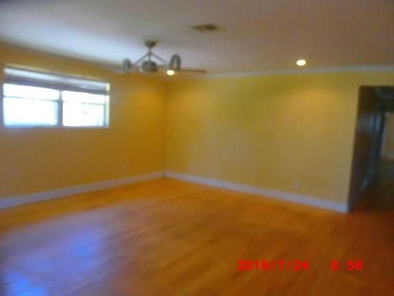 3rd image of 2112 Mirabeau Ave
