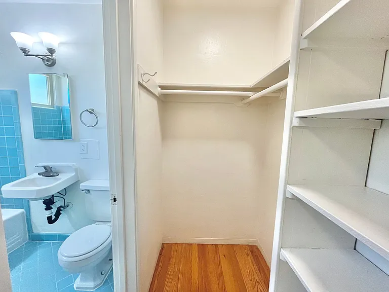 1320 P Street — Photo 7
