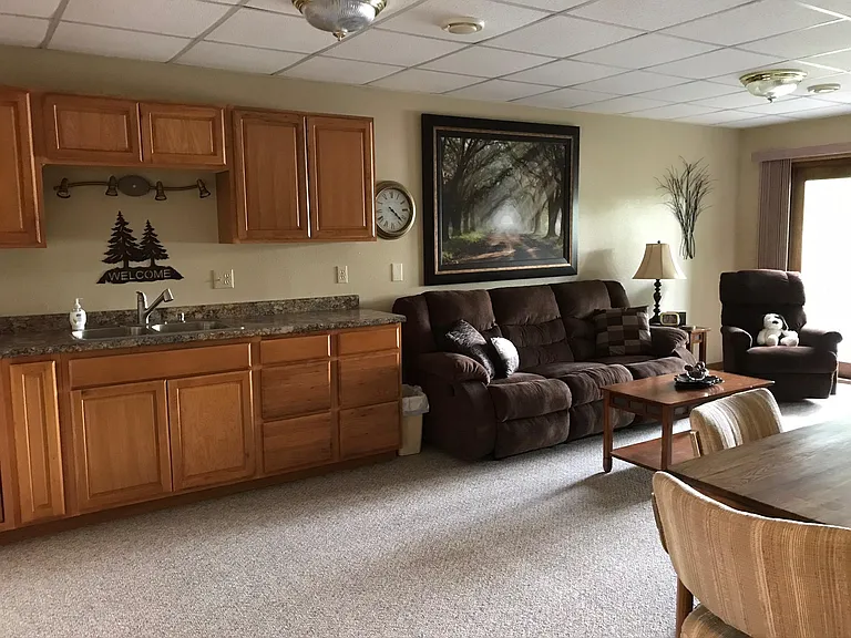 Lower level eating area