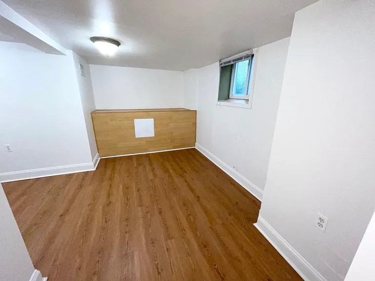 4640 Sansom St #O1 — Photo 11
