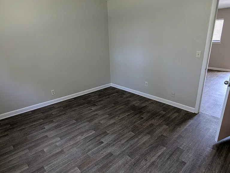 East Lake Apartments — Photo 24
