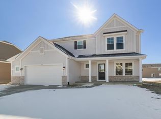 545 E 130th Pl, Crown Point, IN 46307