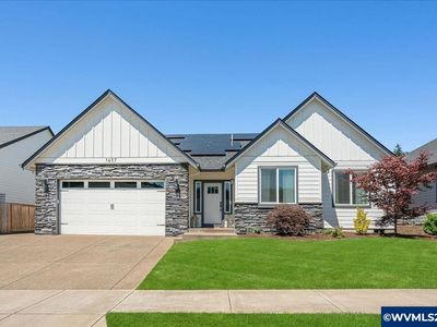1457 Meadow Ave, Silverton, OR, 97381