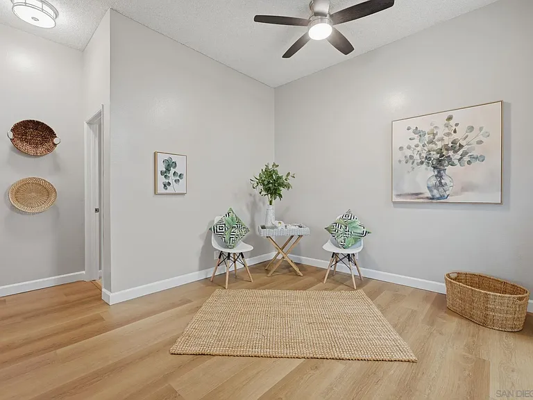 8320 Regents Rd #1-I — Photo 8