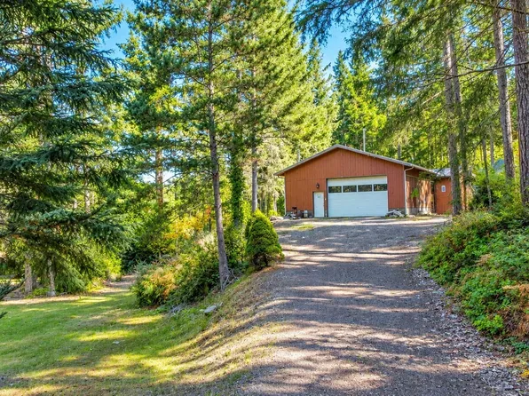 191 E Sandy Lake Drive, Shelton, WA 98584