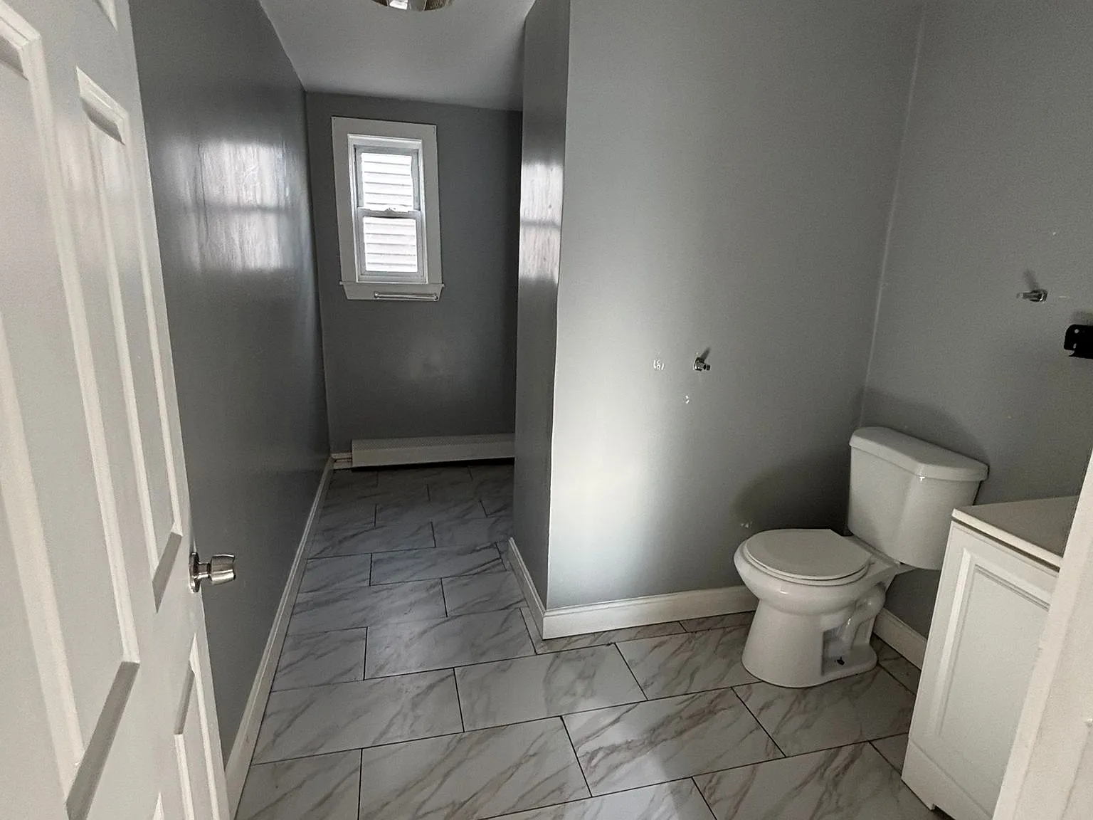 3 bed, 1000 sqft, $2,500 — Photo 3