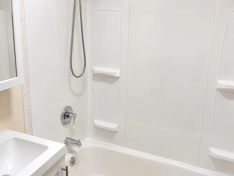 4 Mill St #5 — Photo 6