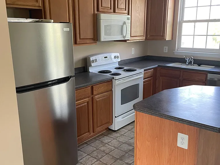 18305 Roy Croft Dr — Photo 15