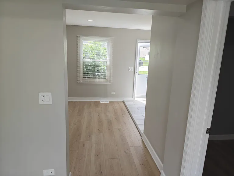 2208 Kensington Dr — Photo 24