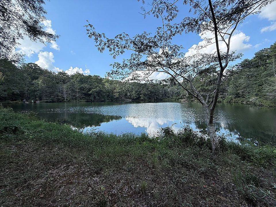 2nd image of 466 County Road 259