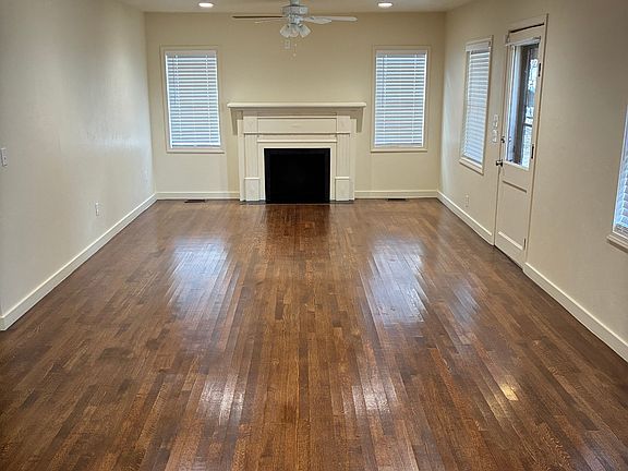 4th image of 2200 NW 31st St