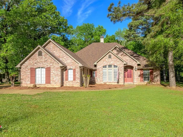 100 Preston Bay Cir, Benton, LA 71006