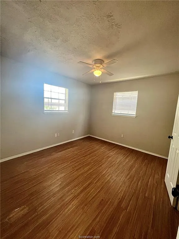 2 bed, 715 sqft, $750 — Photo 4