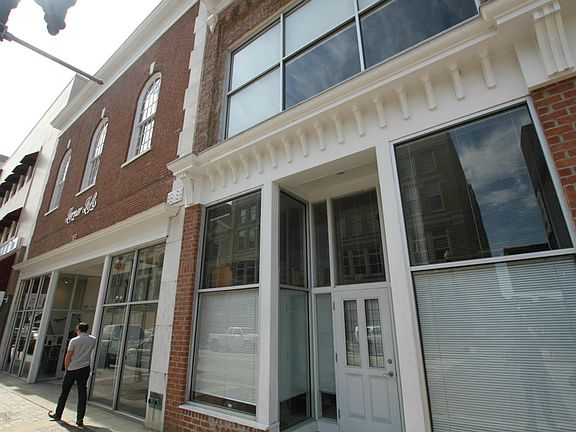 2nd image of 403 S Gay St
