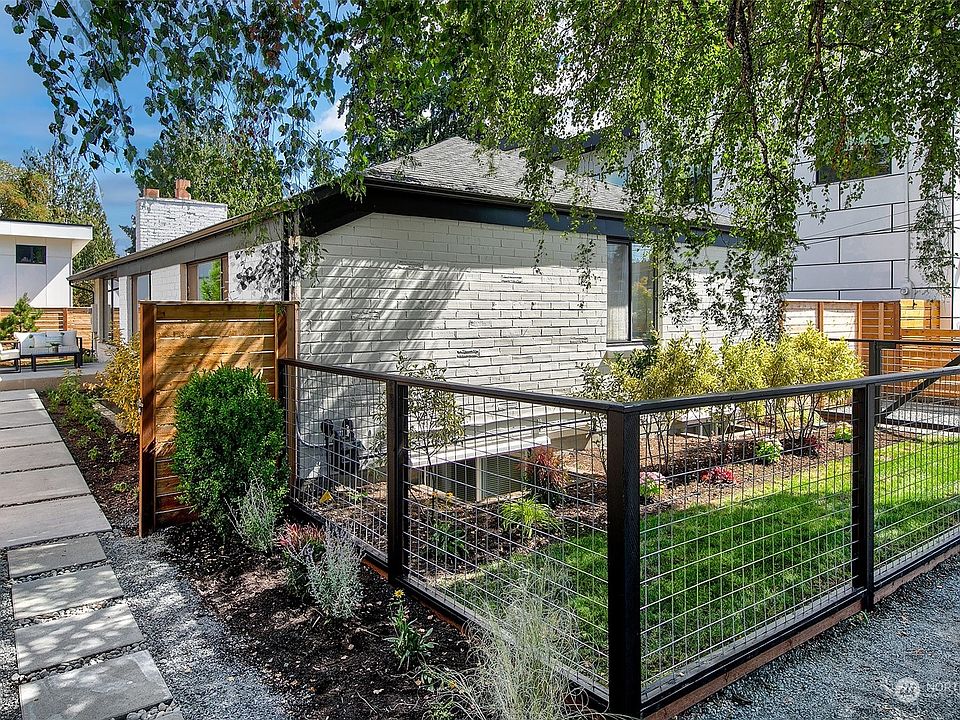 1st image of 11550 28th Avenue NE