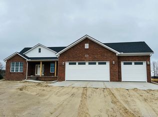 3580 Shoemaker Rd, Almont, MI 48003