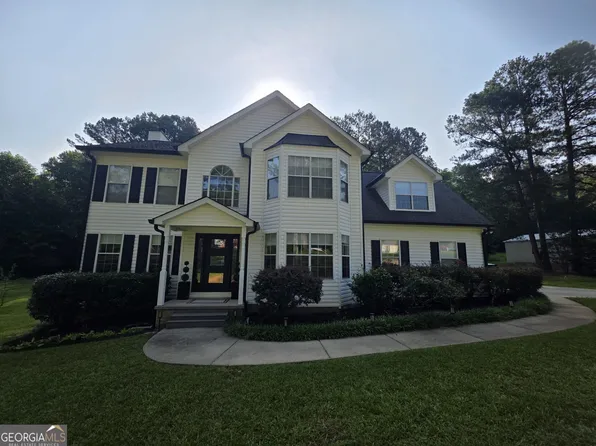 100 Bedford Forrest Dr, Sharpsburg, GA 30277