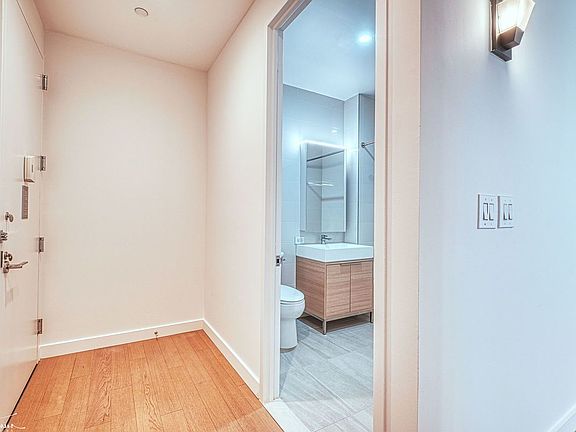 5th image of 180 Water St APT 1210