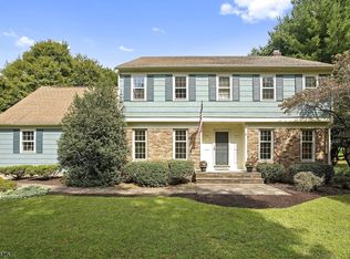5 Lexington Rd, Annandale, NJ 08801