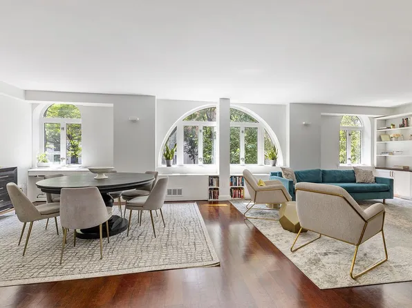 333 Rector Pl APT 207, New York, NY 10280