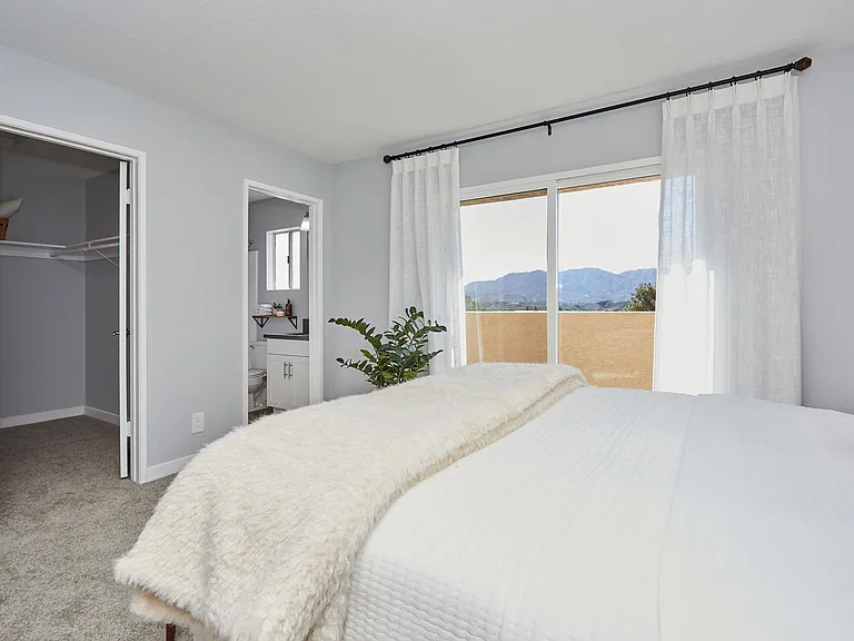 Sand Canyon Villas & Townhomes — Photo 41