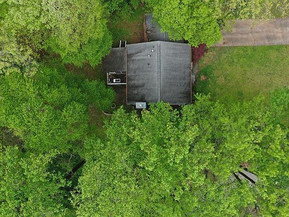 5th image of 1867 Meadowood Dr