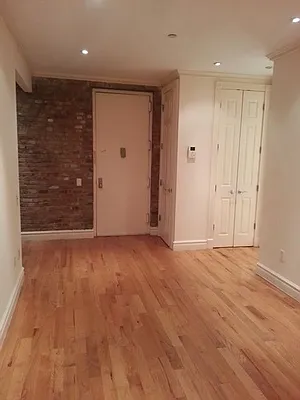 Rented by New York Residence | media 8